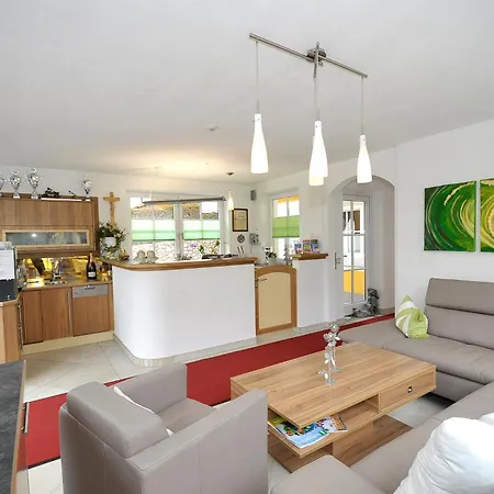 Apartmenthaus Sonnenhang アパート シュラートミンク