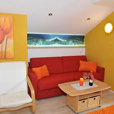 Apartmenthaus Sonnenhang * Шладминг